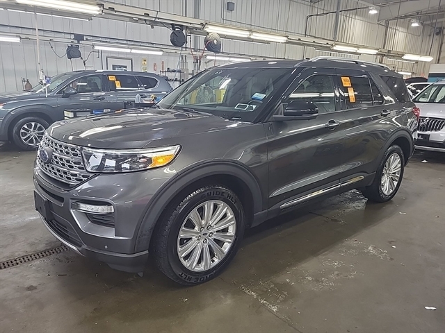 2020 Ford Explorer Limited 4WD's photo