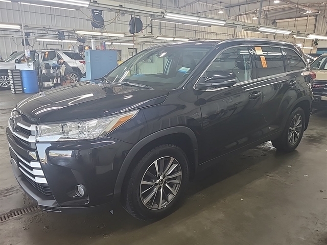 2019 Toyota Highlander XLE 4x4 V6's photo