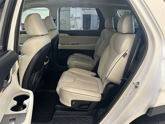 2023 Hyundai Palisade Limited - Photo 7