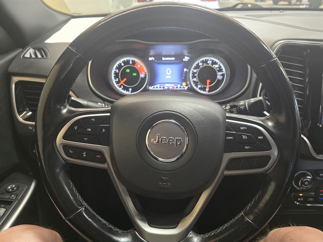 2020 Jeep Cherokee