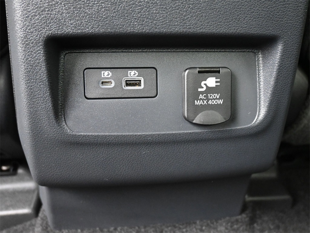 2023 Nissan Frontier PRO-4X Crew Cab photo 19