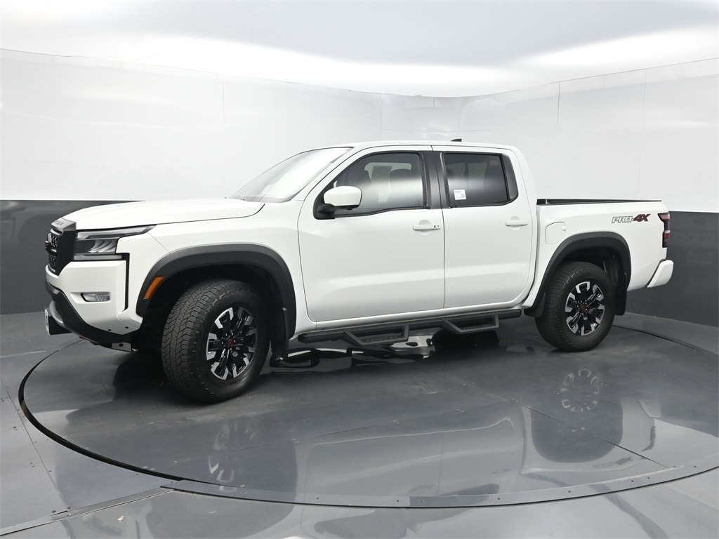 2023 Nissan Frontier PRO-4X Crew Cab photo 23