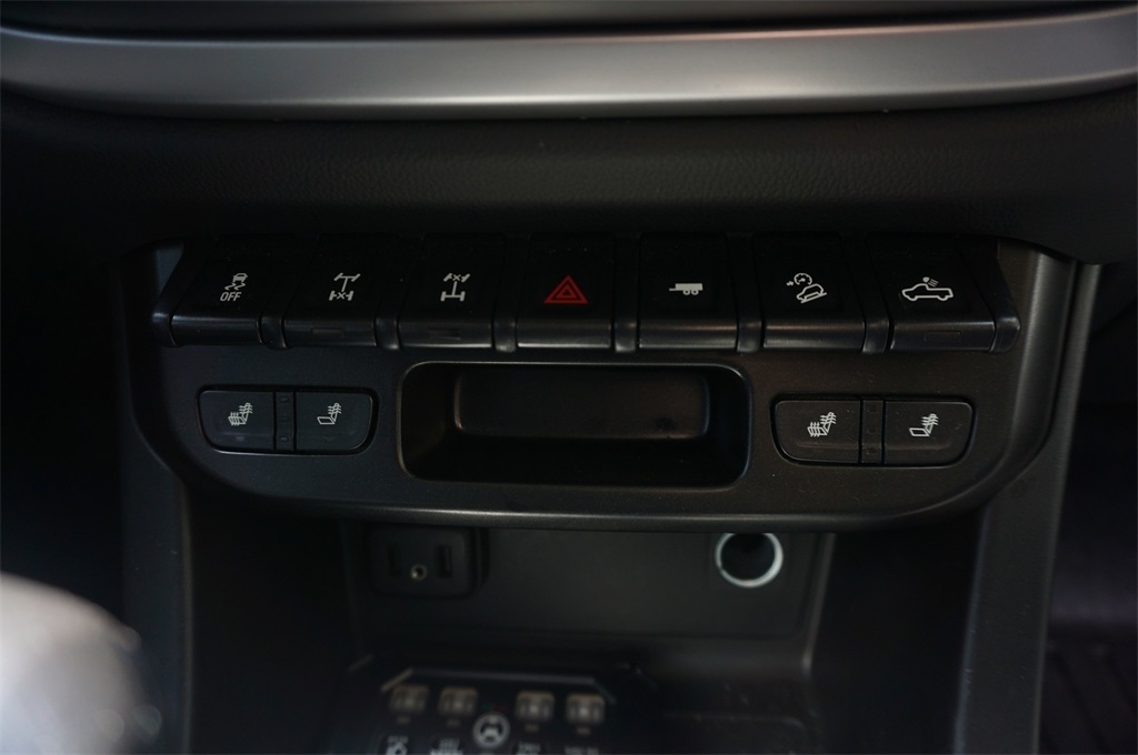 2022 Chevrolet Colorado ZR2 photo 12