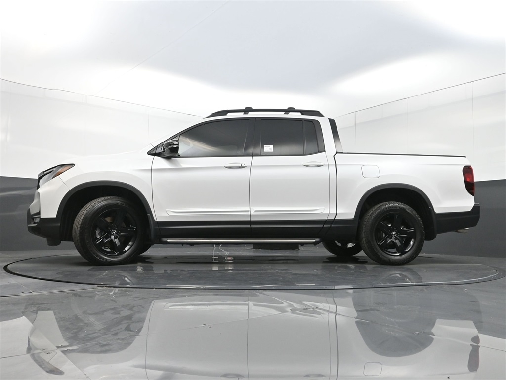 2023 Honda Ridgeline Black Edition photo 26