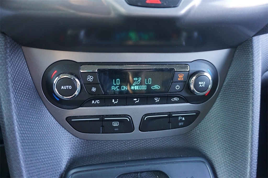 2016 Ford Transit Connect XLT photo 12
