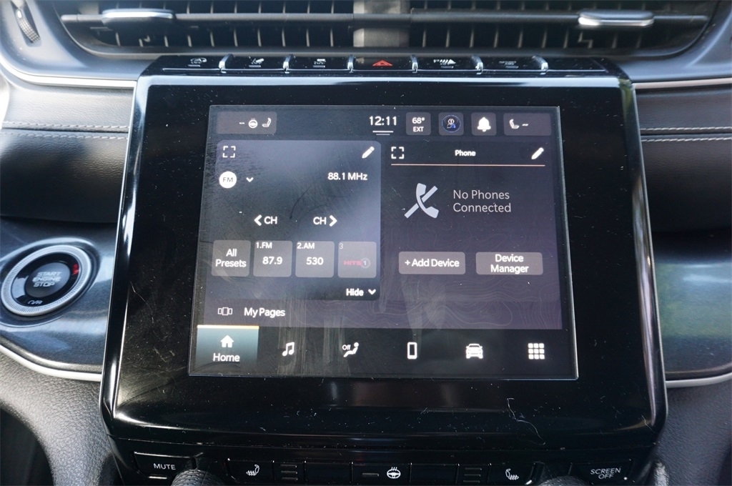 2022 Jeep Grand Cherokee Altitude photo 9