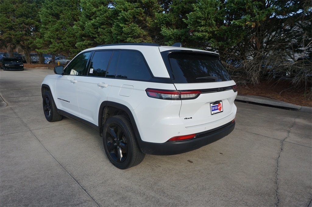 2022 Jeep Grand Cherokee Altitude photo 17