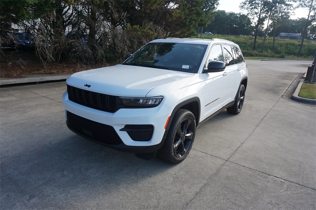 2022 Jeep Grand Cherokee Altitude photo 21