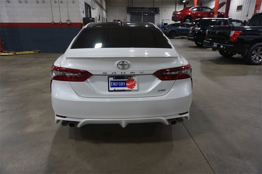 2021 Toyota Camry XSE V6 photo 20