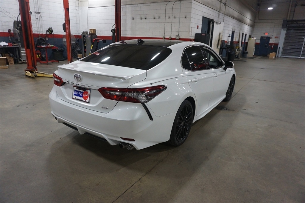2021 Toyota Camry XSE V6 photo 21