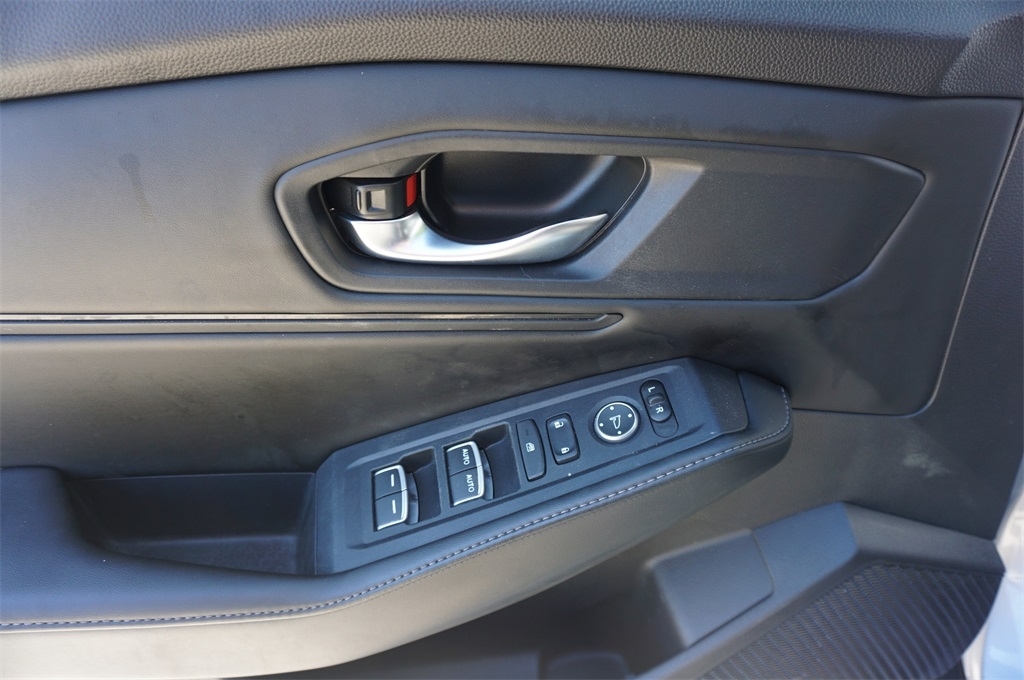 2023 Honda Accord Hybrid Sport photo 3