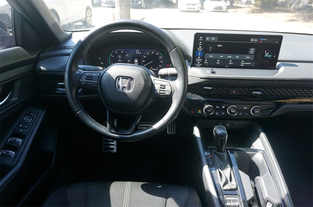 2023 Honda Accord Hybrid Sport photo 4