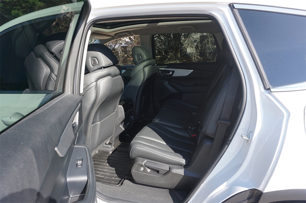 2023 Acura MDX Base photo 13