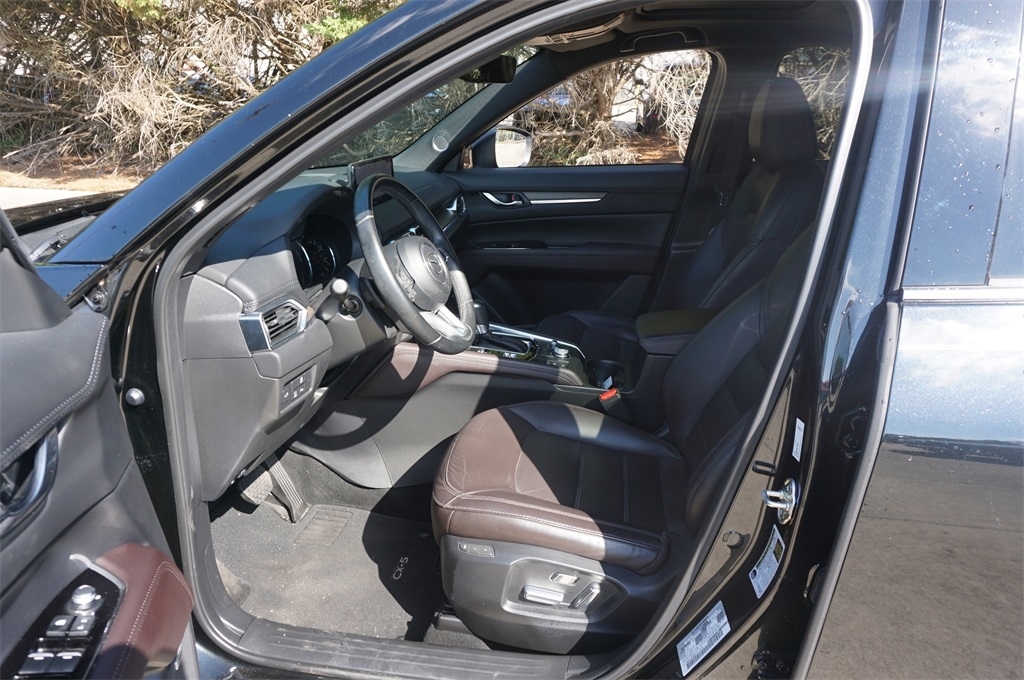 2022 Mazda CX-5 2.5 Turbo Signature photo 2