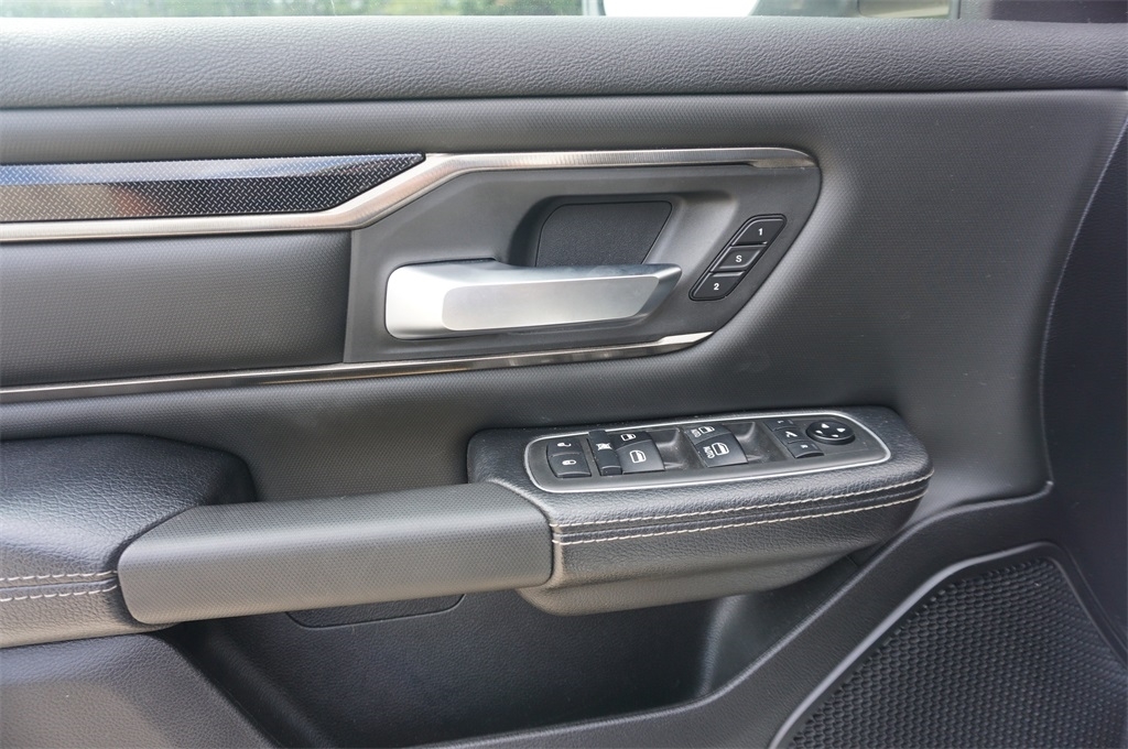 2021 Ram 1500 Rebel photo 3