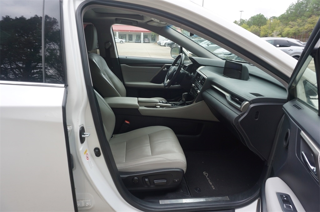 2019 Lexus RX Luxury photo 20