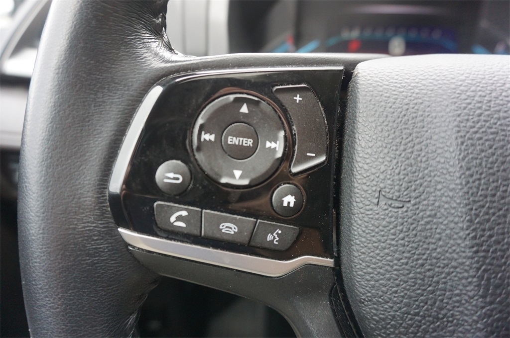 2023 Honda Odyssey Touring photo 7