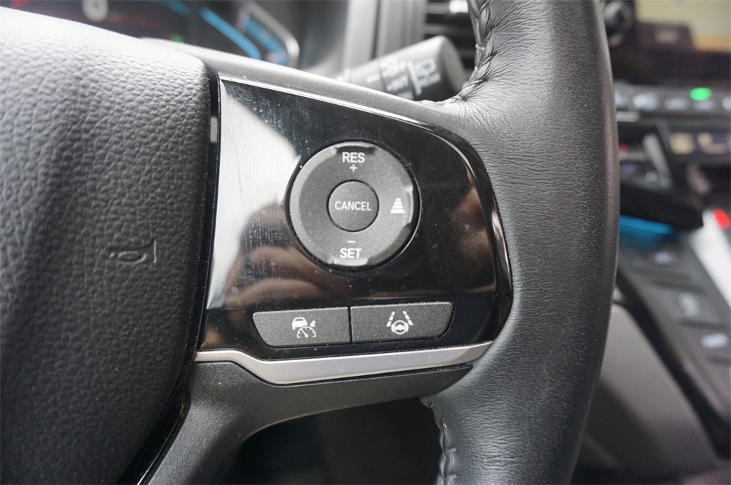 2023 Honda Odyssey Touring photo 8