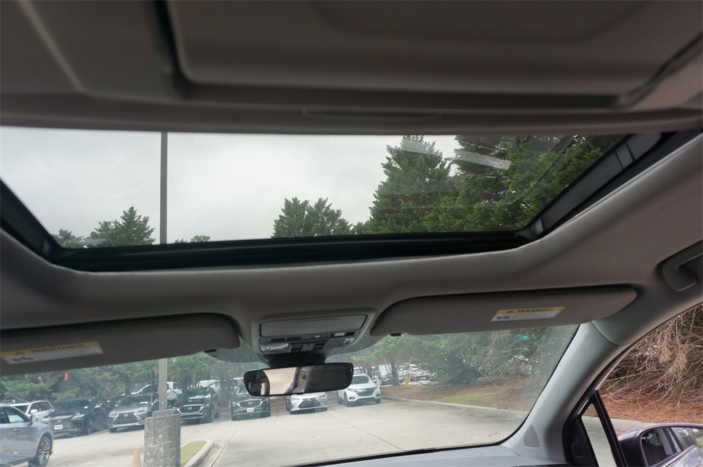 2023 Honda Odyssey Touring photo 13