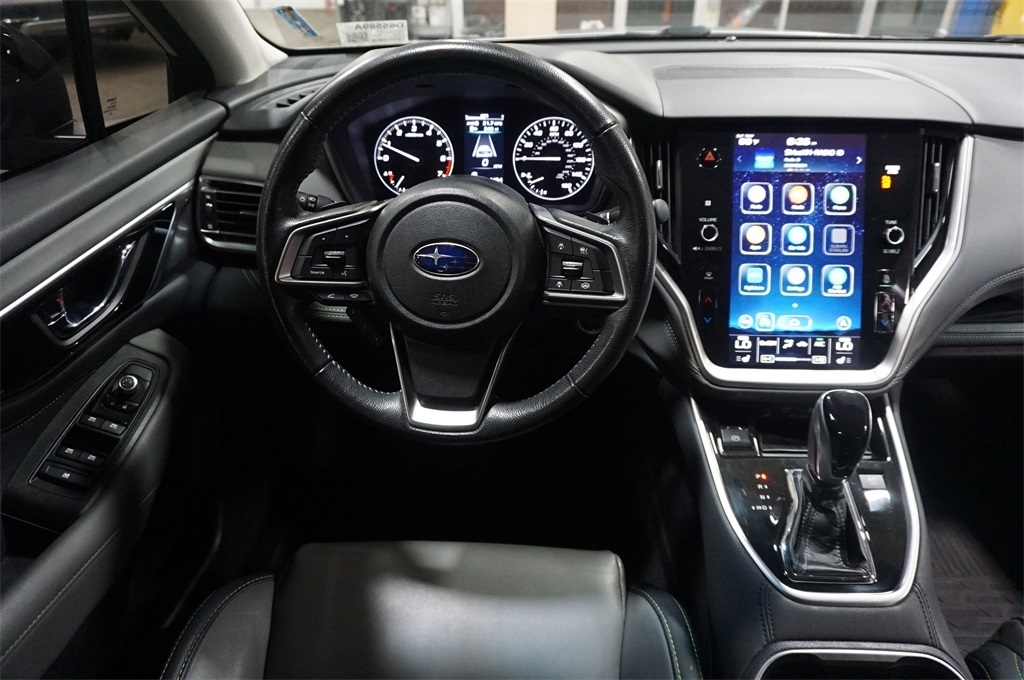 2020 Subaru Outback Onyx Edition XT photo 4