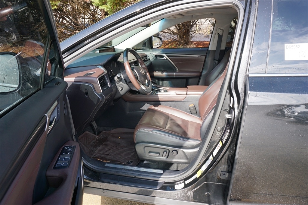 2016 Lexus RX photo 2