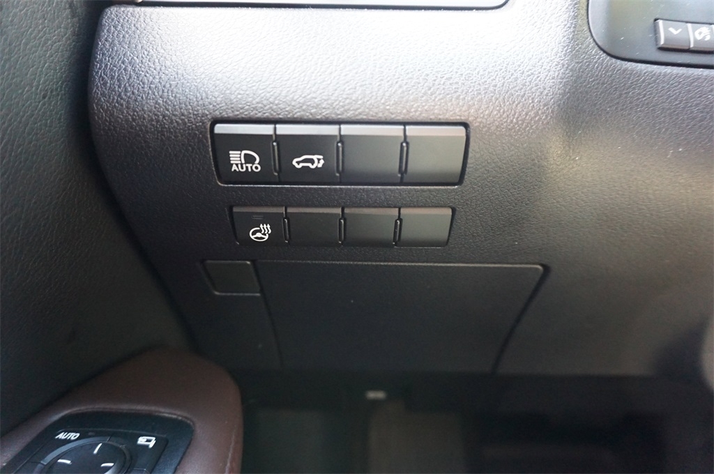 2016 Lexus RX photo 4