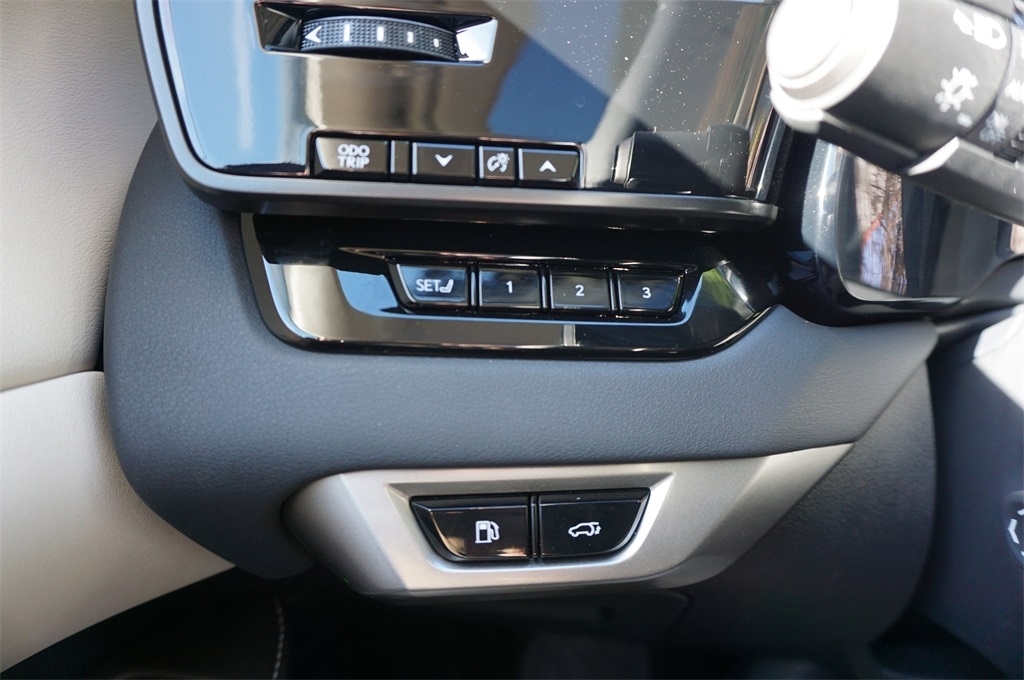 2023 Lexus RX 350 Premium photo 3