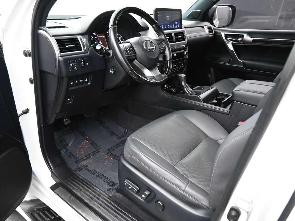 2023 Lexus GX PREMIUM - Photo 2