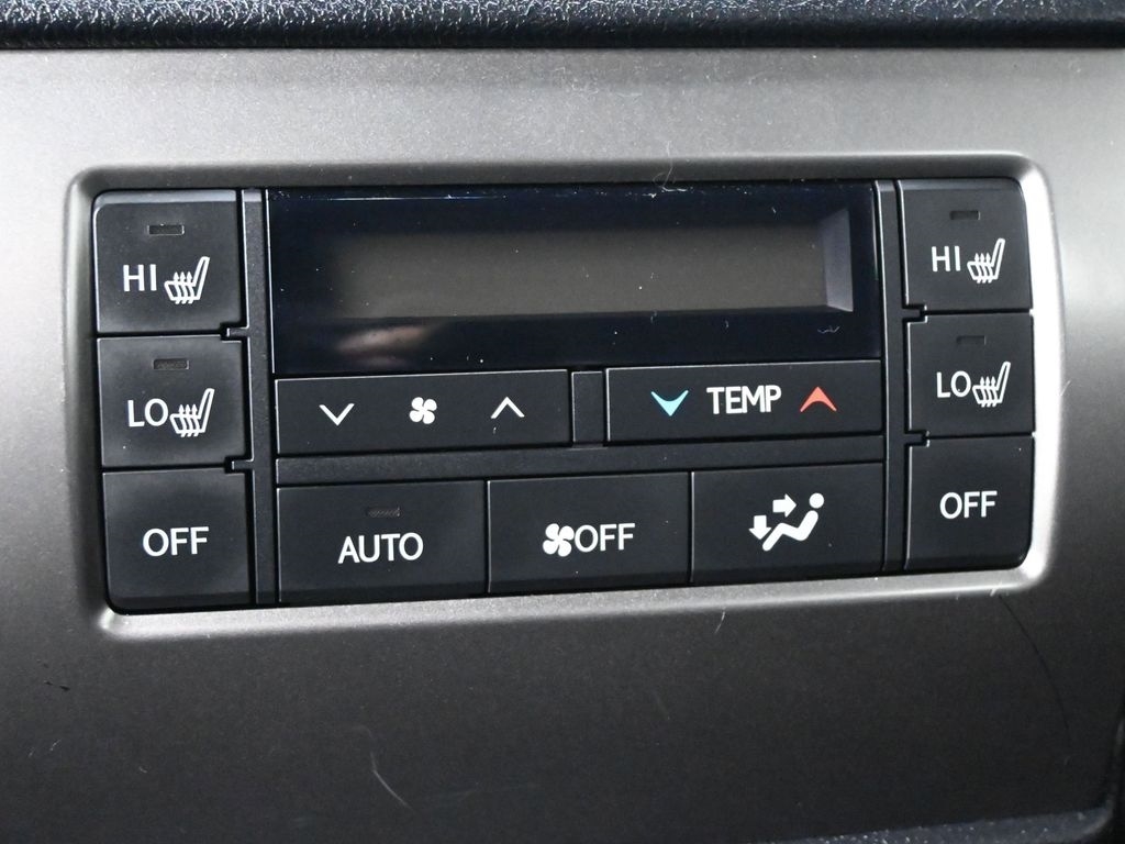 2023 Lexus GX PREMIUM - Photo 18
