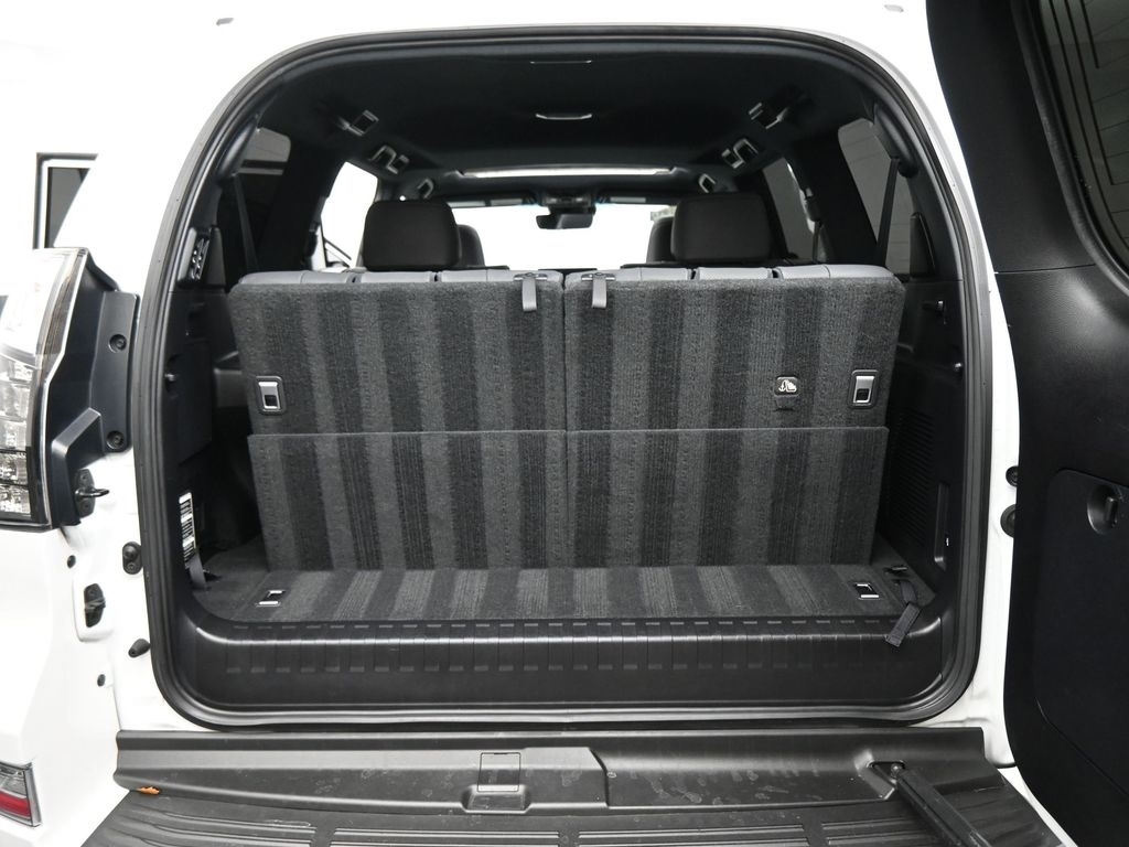 2023 Lexus GX PREMIUM - Photo 21