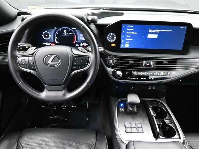 2024 Lexus LS Base - Photo 9