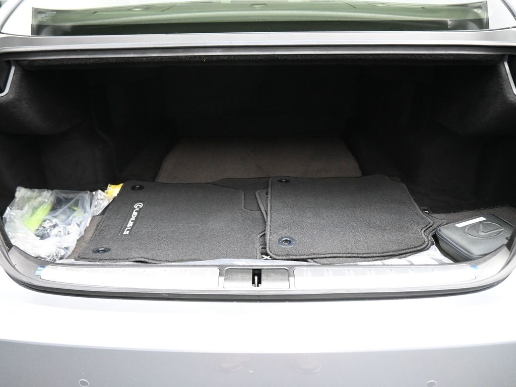 2024 Lexus LS Base - Photo 19