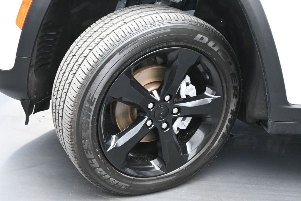 2023 Jeep Grand Cherokee Altitude - Photo 23