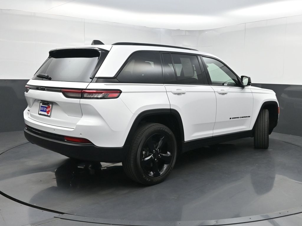 2023 Jeep Grand Cherokee Altitude - Photo 26