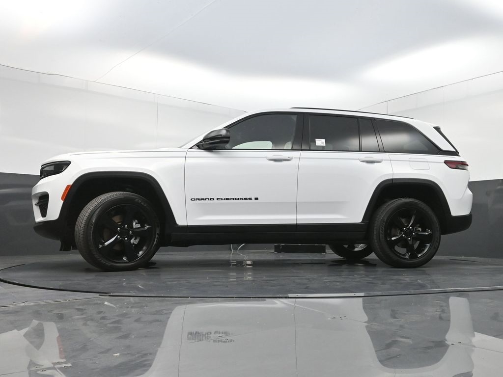 2023 Jeep Grand Cherokee Altitude - Photo 30
