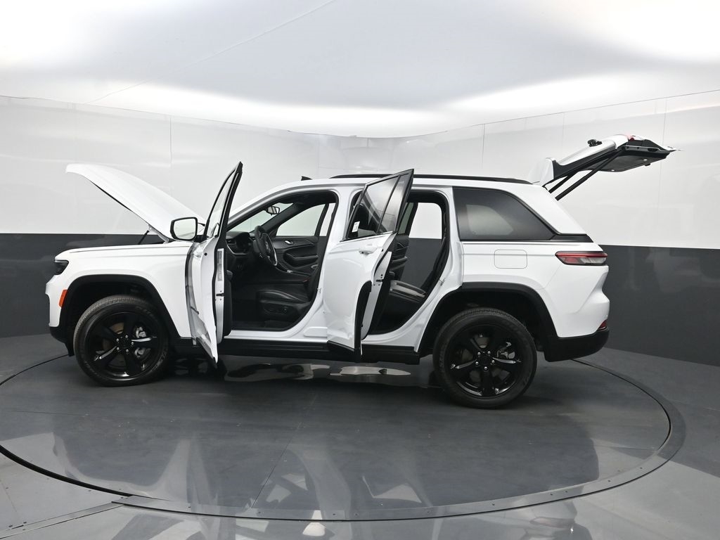 2023 Jeep Grand Cherokee Altitude - Photo 39