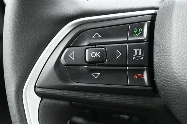 2023 Jeep Grand Cherokee Altitude - Photo 9
