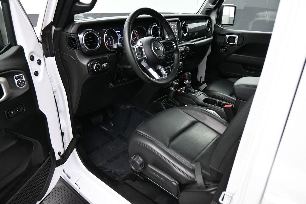 2022 Jeep Wrangler Sahara Altitude's photo