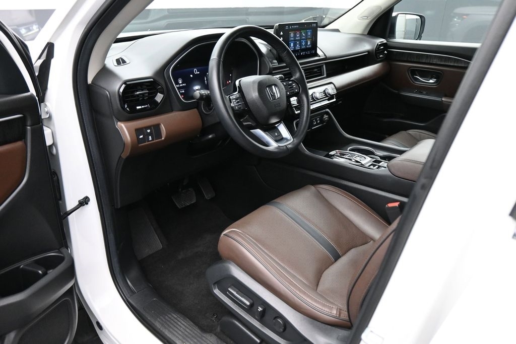 2024 Honda Pilot Elite AWD's photo