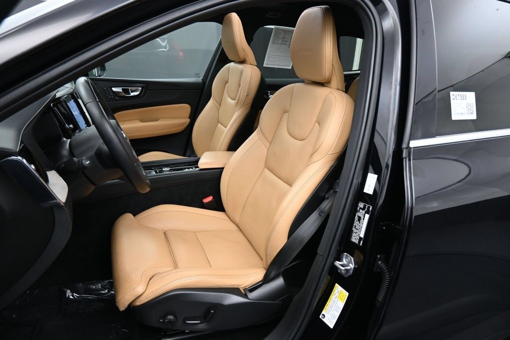 2020 Volvo XC60 Inscription - Photo 15