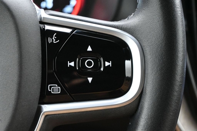 2020 Volvo XC60 Inscription - Photo 11