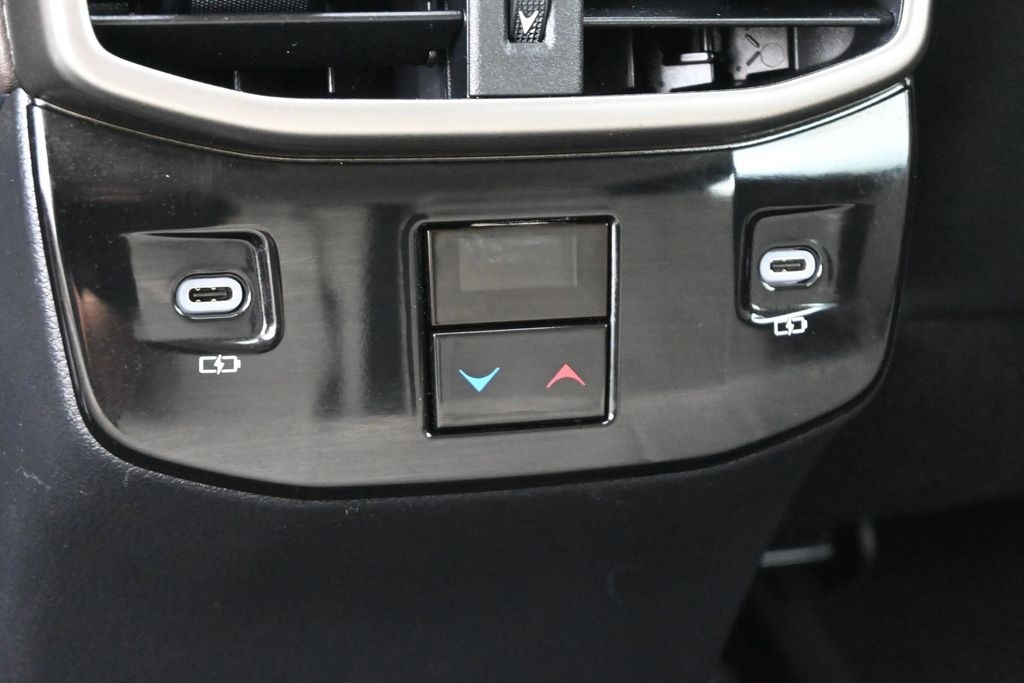 2023 Lexus RX 350 - Photo 18