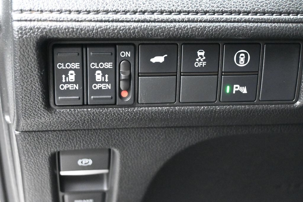 2024 Honda Odyssey Elite - Photo 6