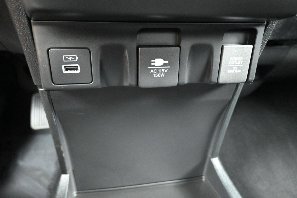 2024 Honda Odyssey Elite - Photo 16