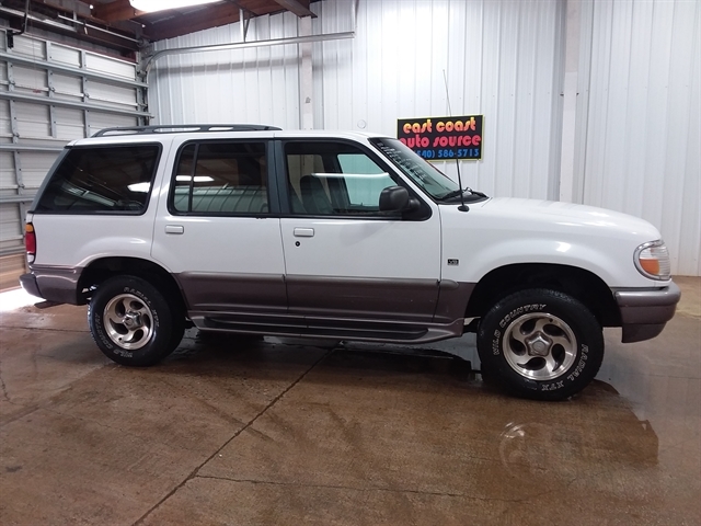 1997 Mercury Mountaineer AWD's photo