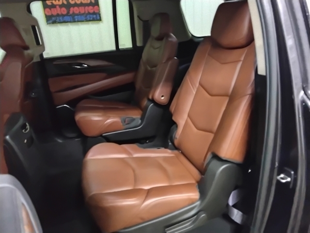 2015 Cadillac Escalade ESV Luxury photo 12