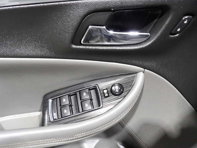 2018 Chevrolet Impala 1LT - Photo 8