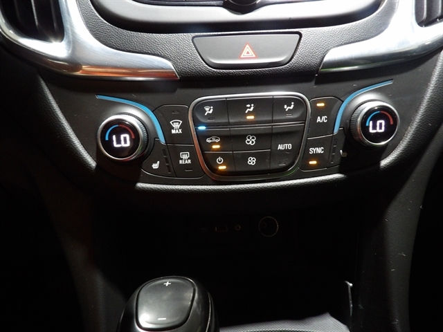2019 Chevrolet Equinox LT - Photo 2