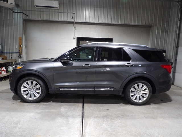 2020 Ford Explorer Limited 4WD's photo