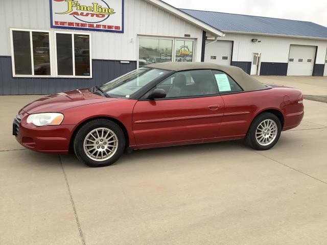 2004 Chrysler Sebring LXI's photo